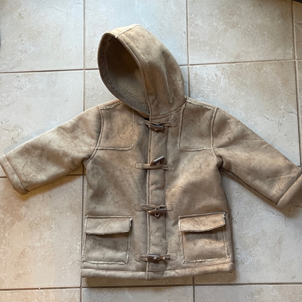 Fall/Winter Trendy Kids Tan Hooded Coat size 4T Toddler